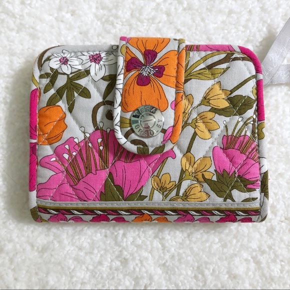 Vera Bradley Handbags - Vera Bradley Tea Garden Wallet